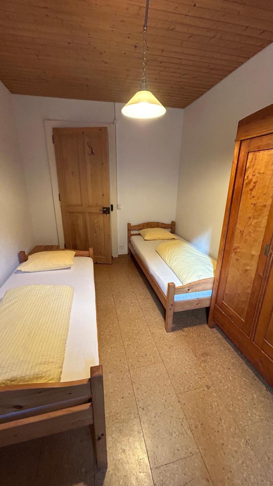 Maison D'Hotes De La Gare Montbovon Habitación foto